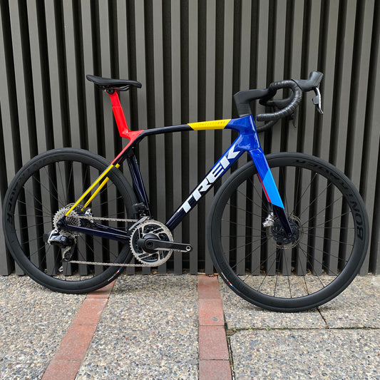 TREK MADONE SLR 8 AXS GEN 8 M/L