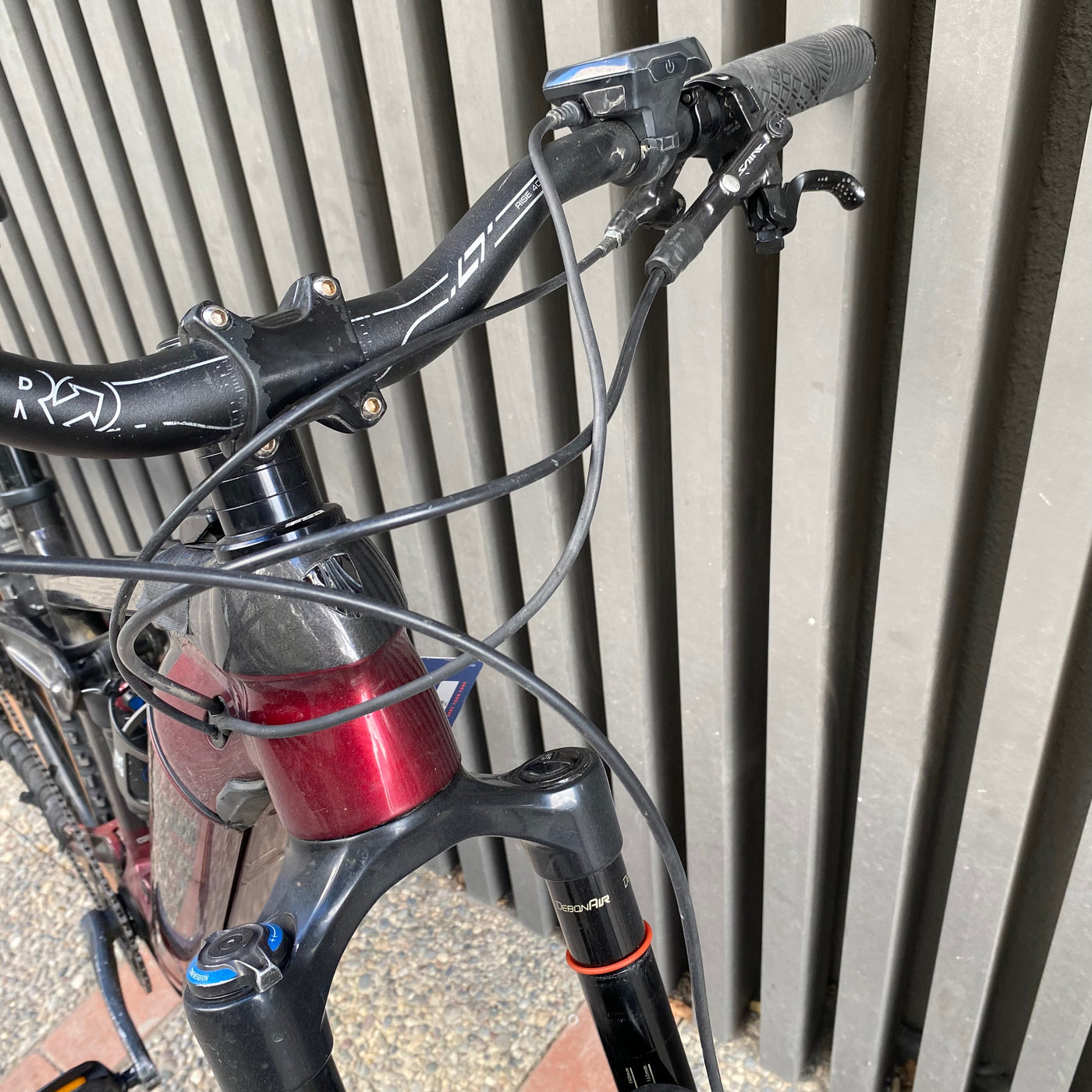 TREK RAİL 7 E-BİKE