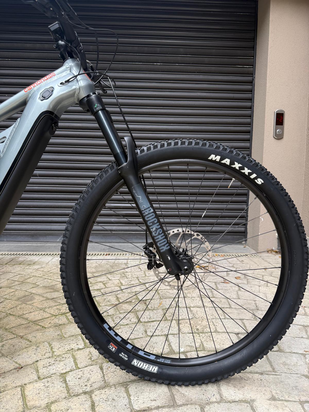 CANNONDALE MOTERRA E-BİKE M BEDEN